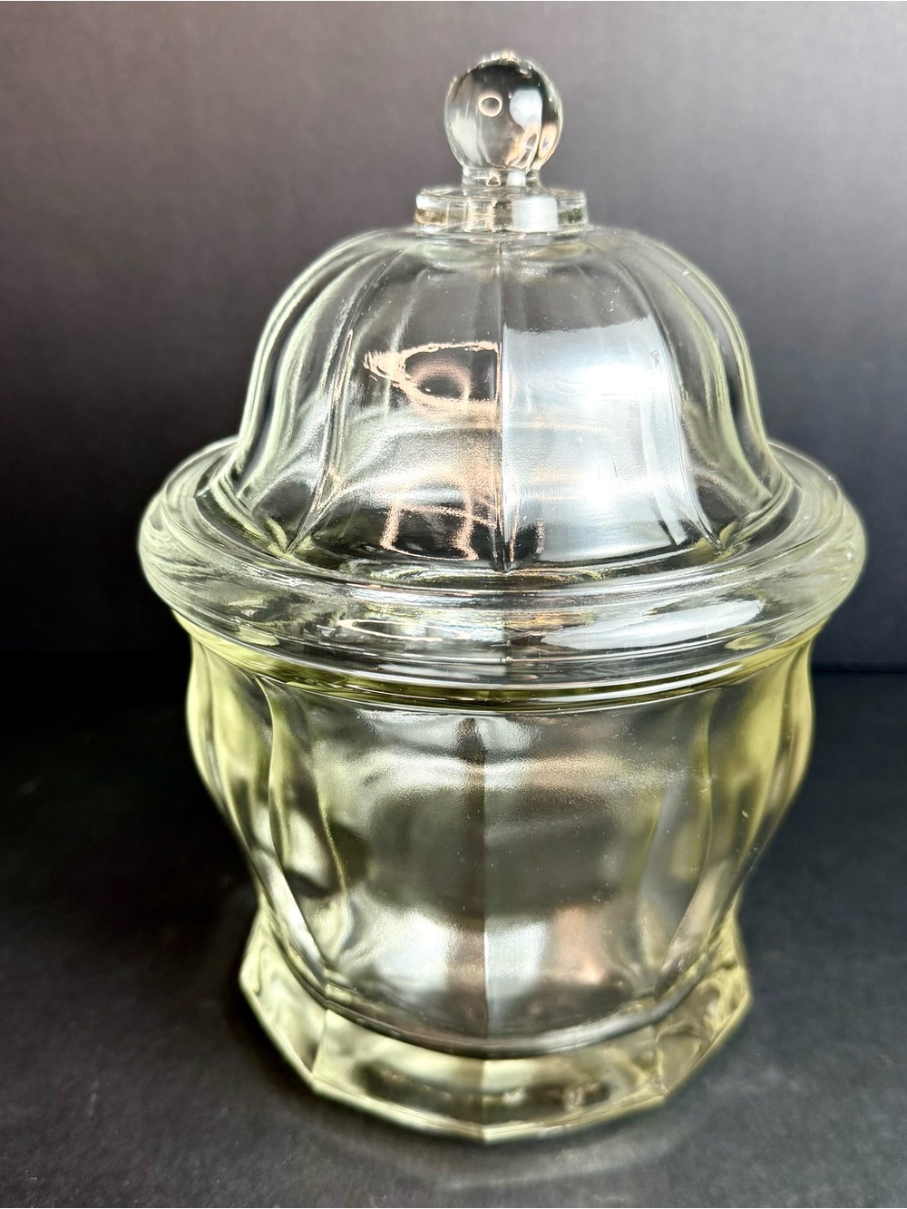 Vintage Indiana Glass Clear Drugstore Mercantile APOTHECARY JAR w/ Domed Lid 8"